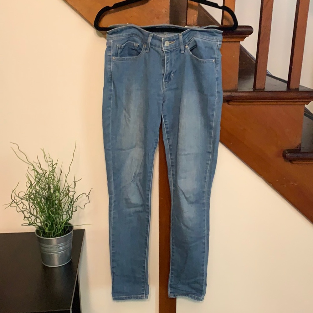 Levi’s 711 Skinny Jeans